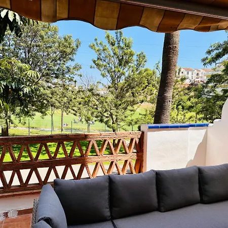 Encantador Vista Golf, Grande Terraza Málaga
