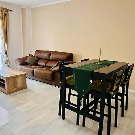 Encantador Vista Golf, Grande Terraza Apartman *